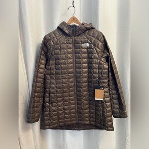Womens The North Face TBALL HD PARKA MOCHA BROWN sz w large.